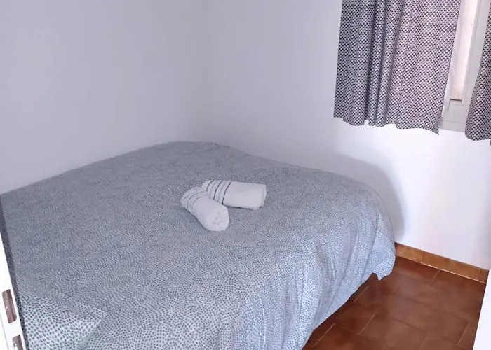 Apartment With Pool - Near The *